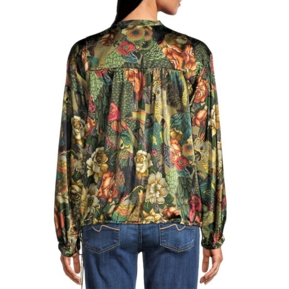 Johnny Was Parrot Cosima Blouse Multicolor Floral Size Small - Picture 3 of 15